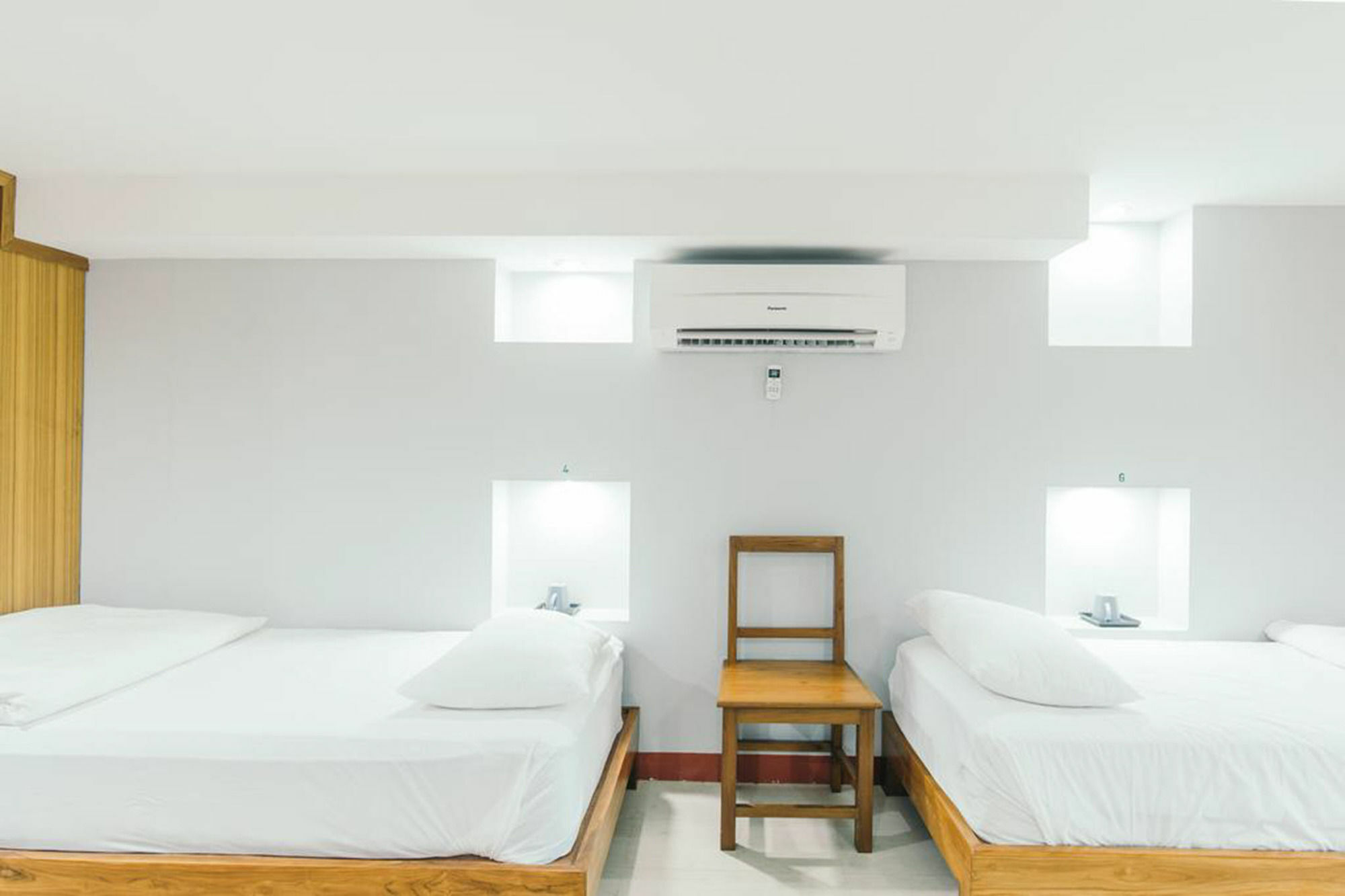 Rada Arak 79/4 Hostel 치앙마이 외부 사진